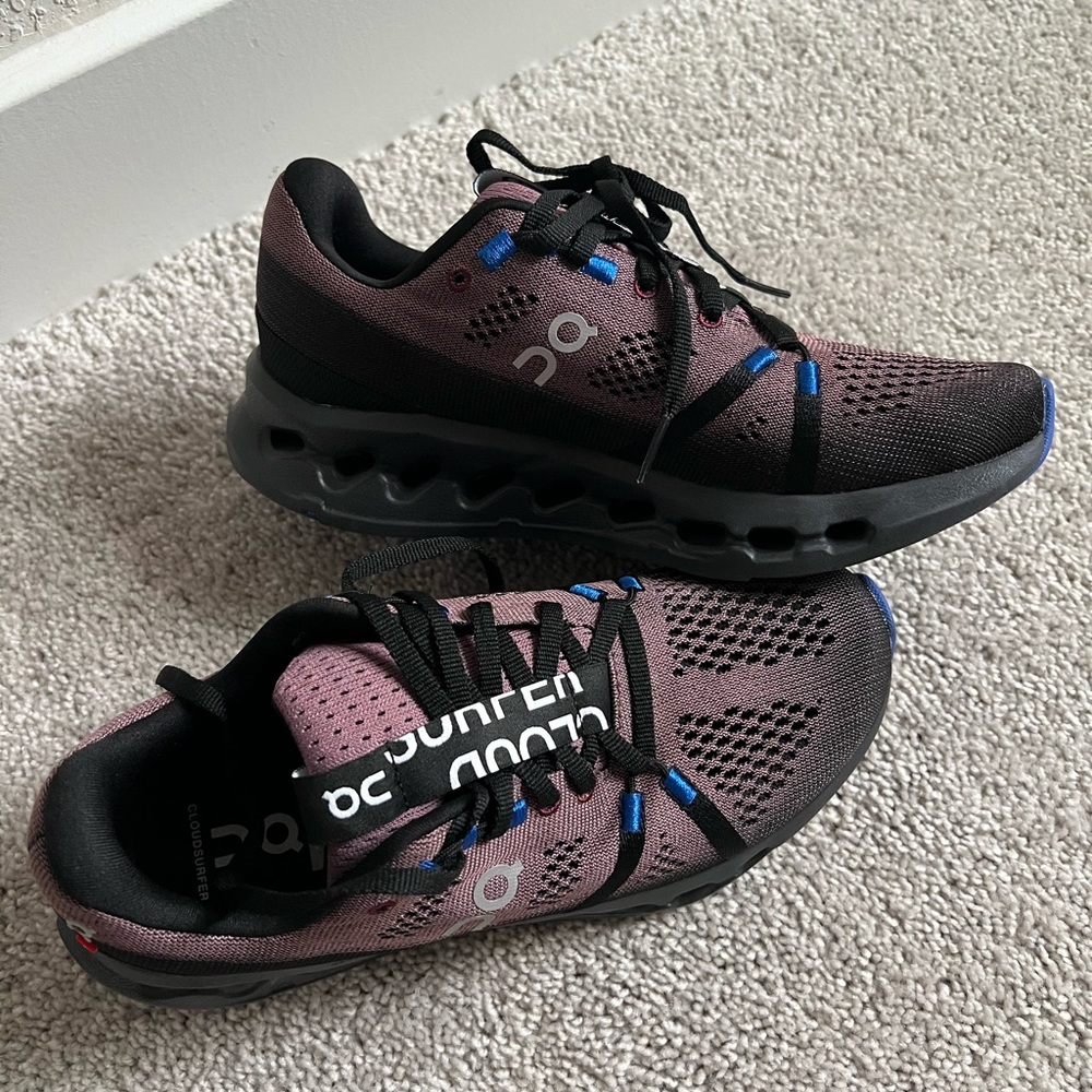 On Running Women's Black and Blue Sneakers